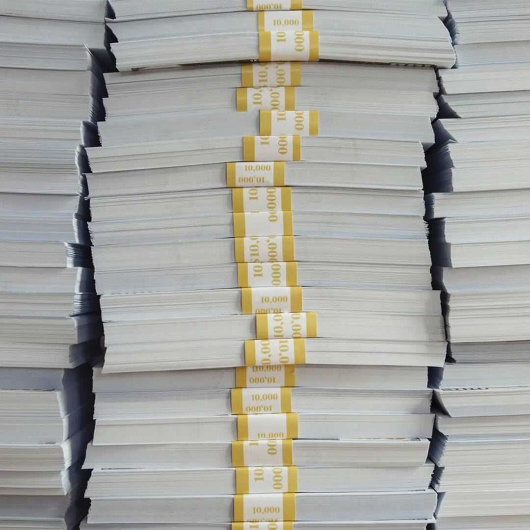 One stack of 300 fake bills for parties and pranks